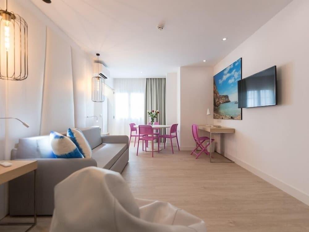 Hc Luxe Apartment Vecindario  Luaran gambar