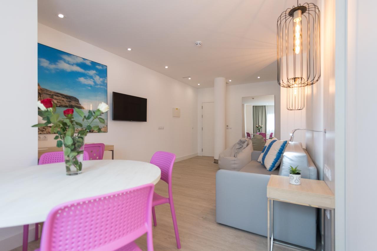 Hc Luxe Apartment Vecindario  Luaran gambar